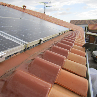 Réparation de panneaux solaires