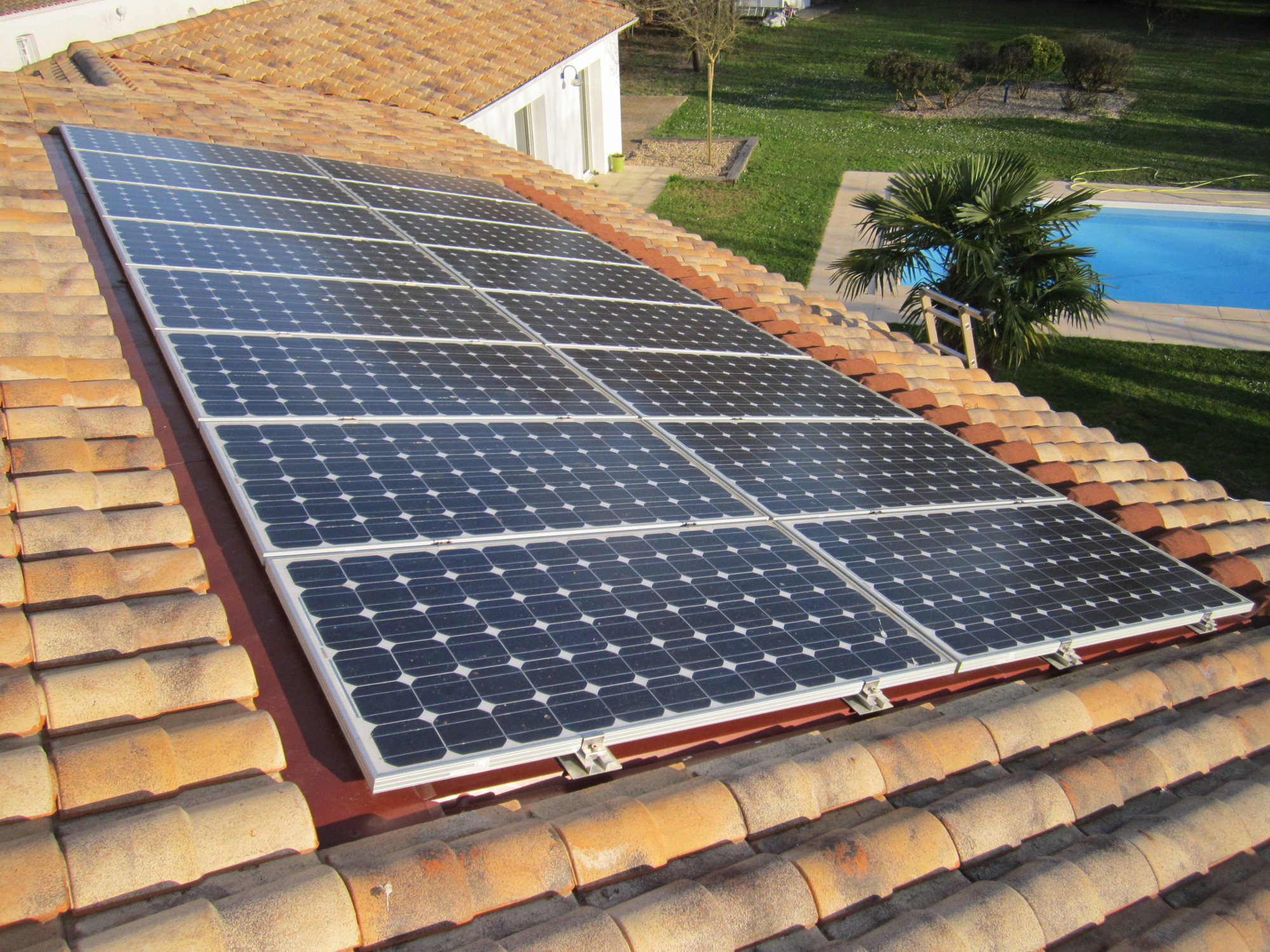 Réparation solaire de panneaux photovoltaiques